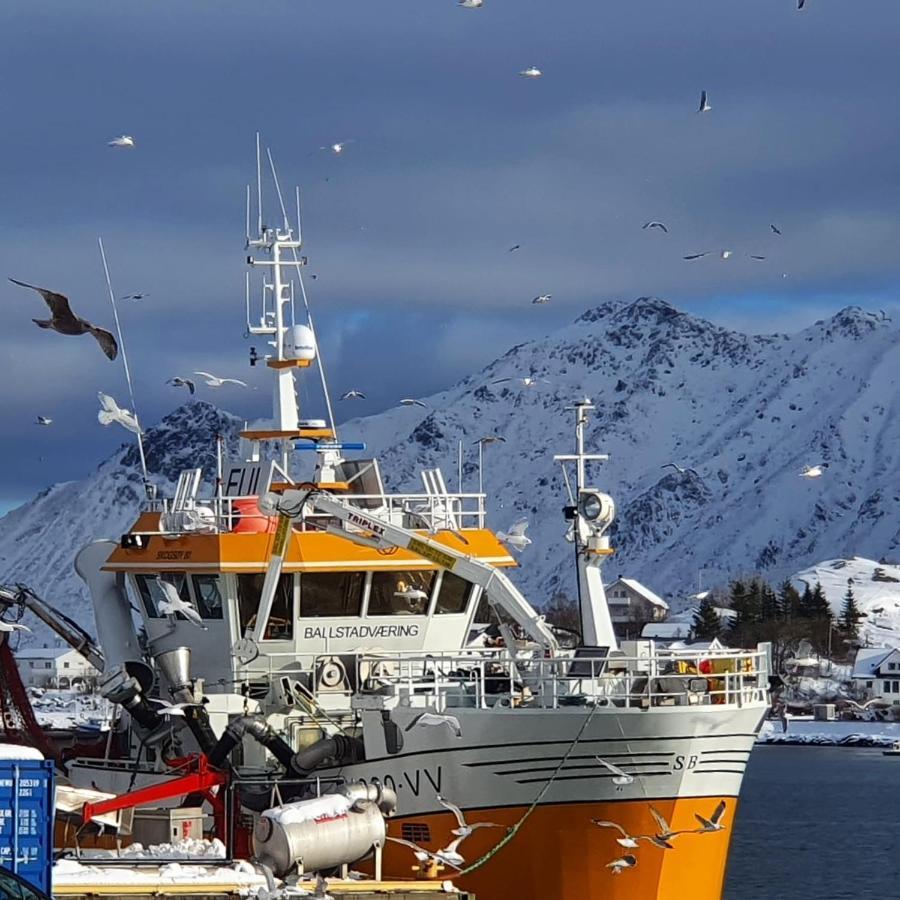 Lofoten Seaside Ballstad Exterior photo