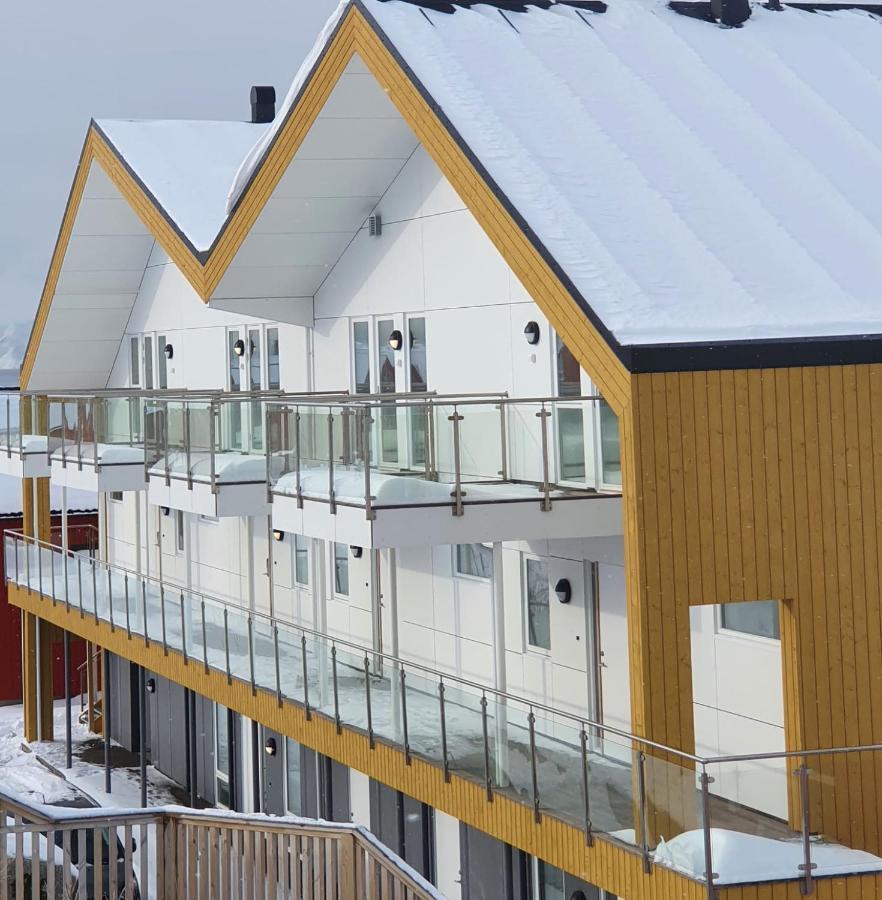 Lofoten Seaside Ballstad Exterior photo