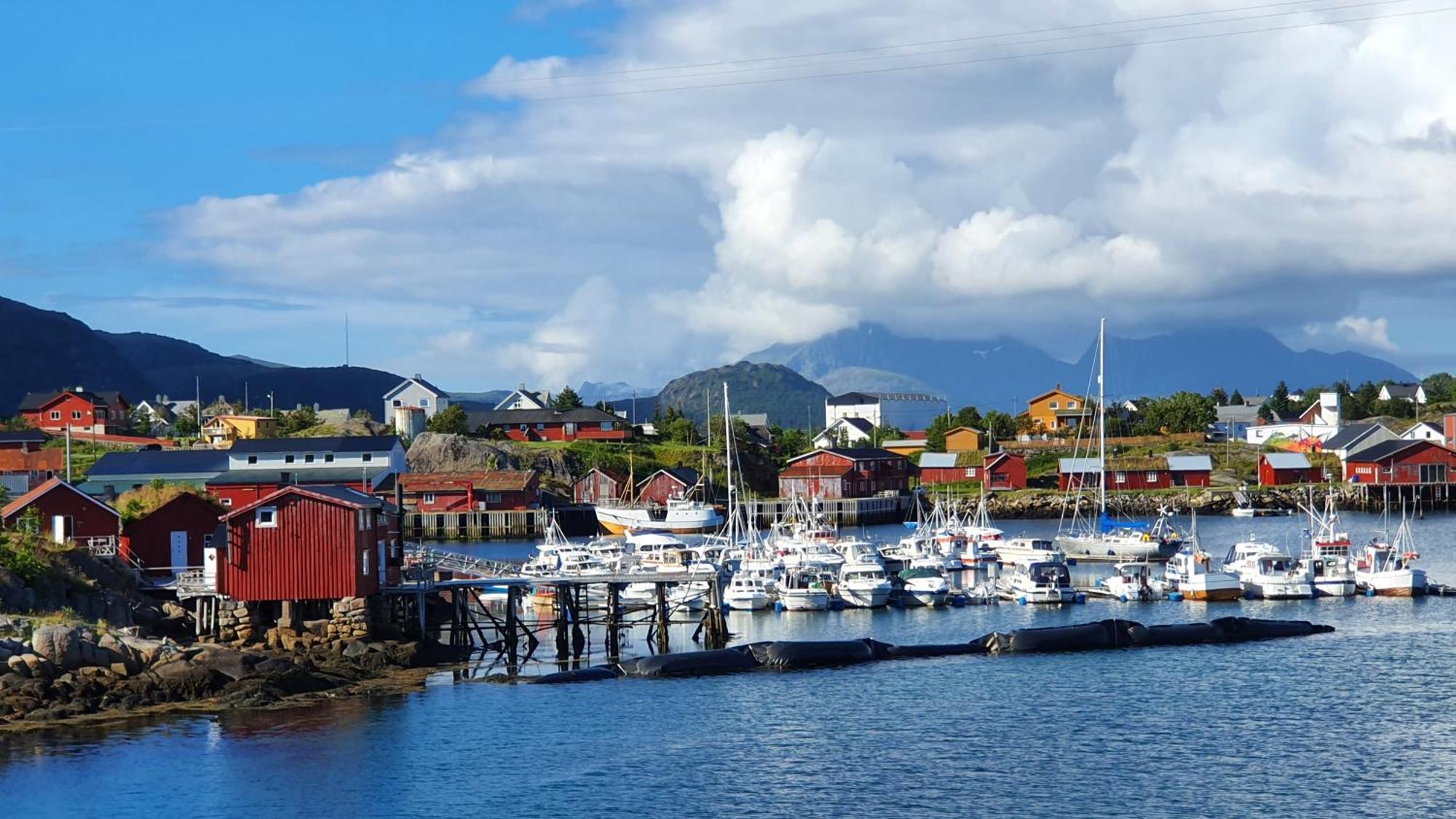 Lofoten Seaside Ballstad Exterior photo